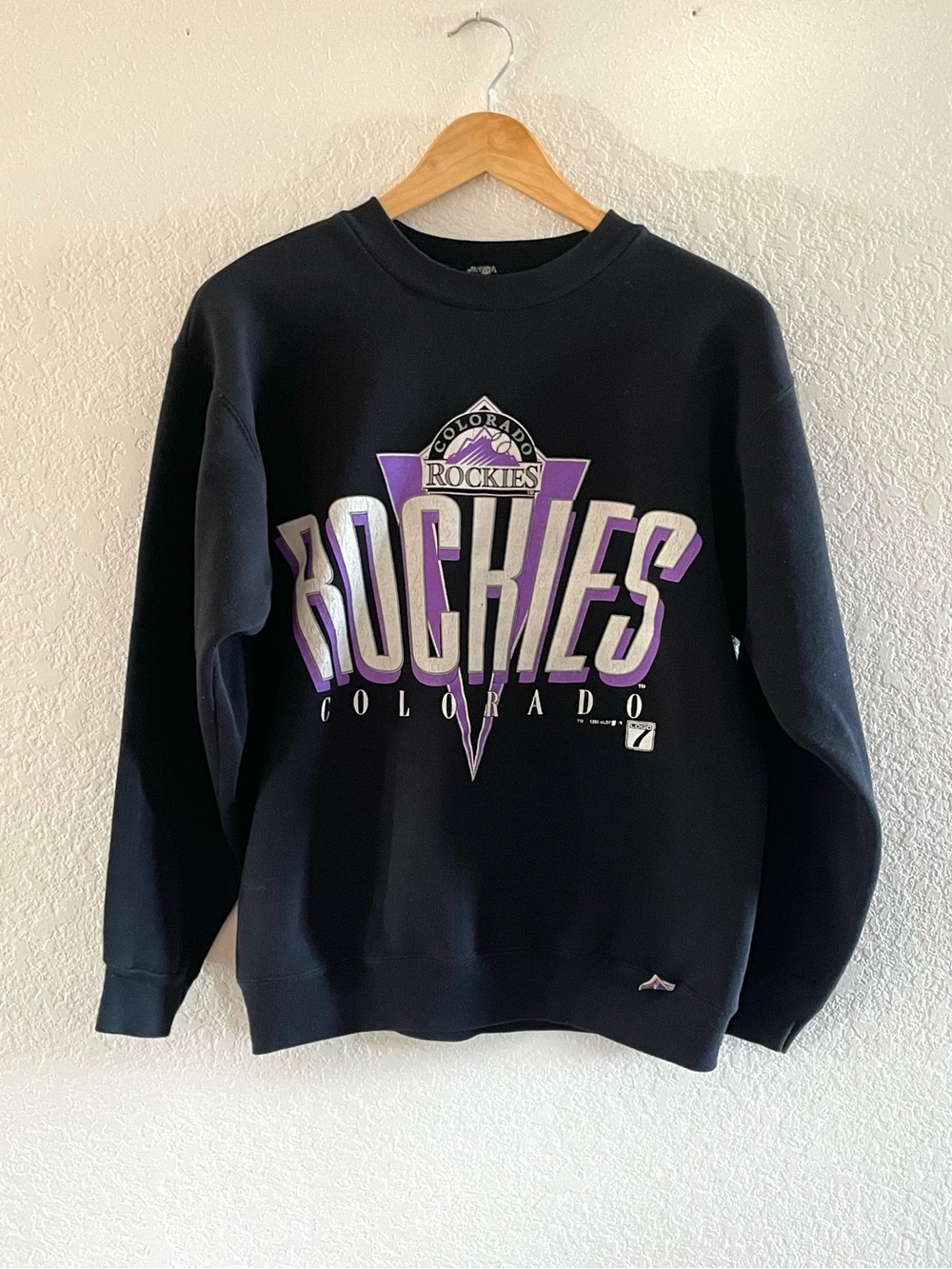 LOGO 7 Black Colorado Rockies Graphic Crewneck Sweatshirt